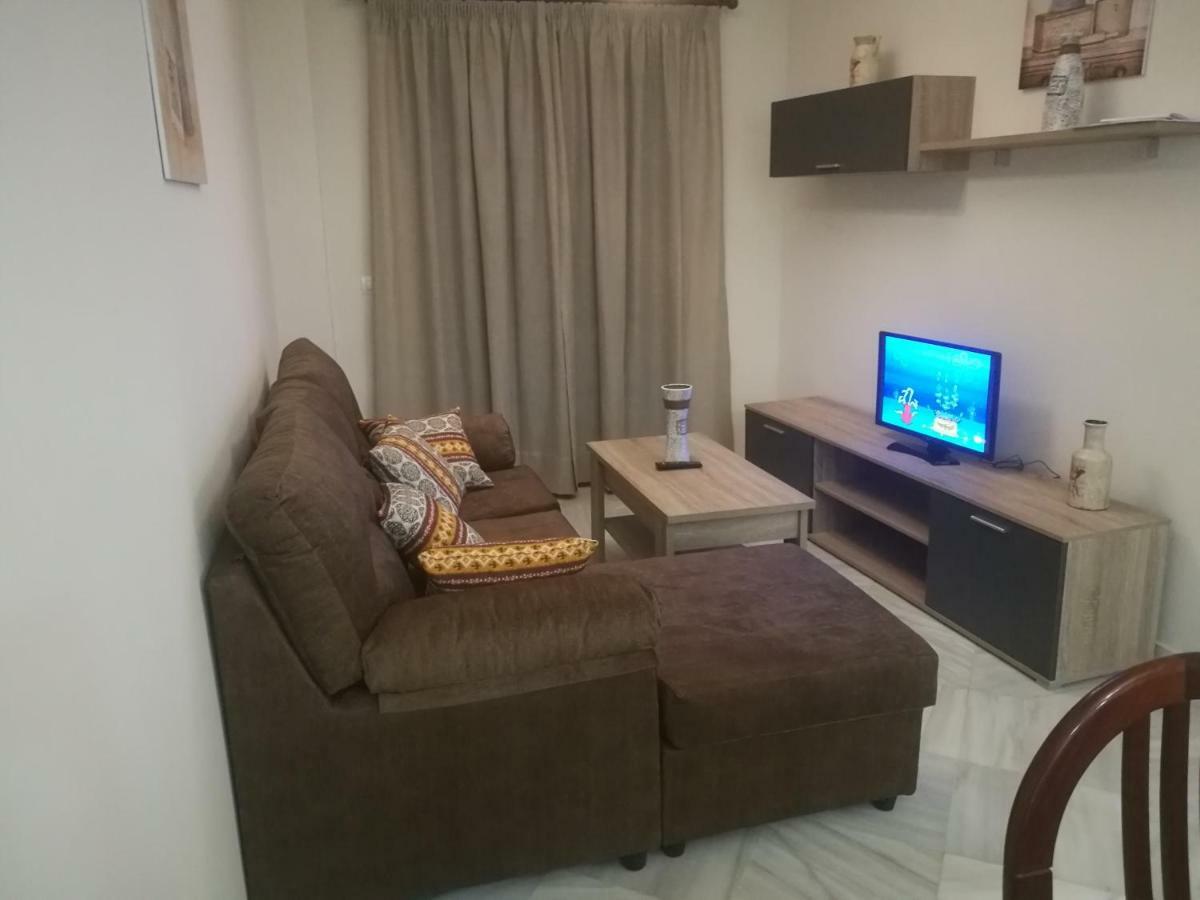 מאלגה Apartamentos Edificio Vicente מראה חיצוני תמונה