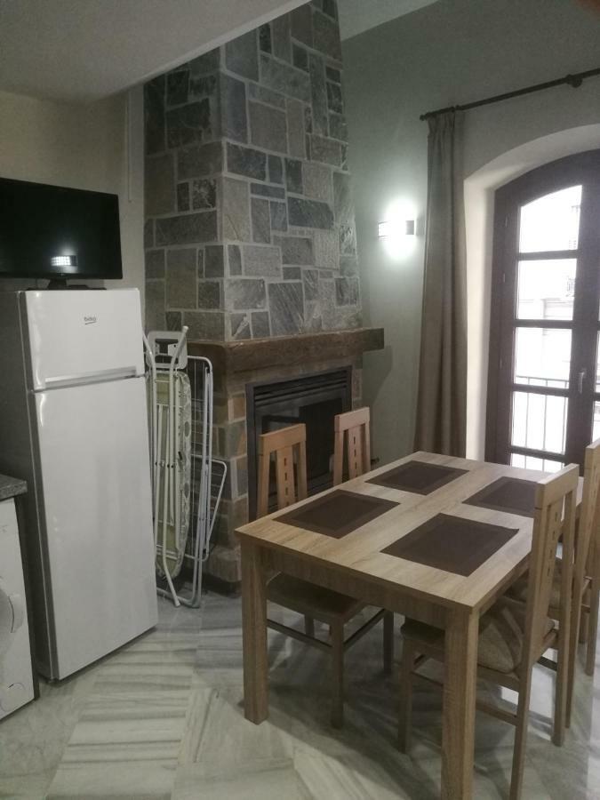 מאלגה Apartamentos Edificio Vicente מראה חיצוני תמונה
