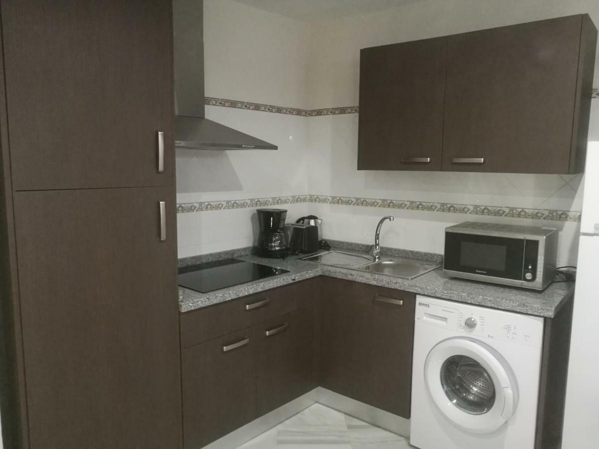 מאלגה Apartamentos Edificio Vicente מראה חיצוני תמונה