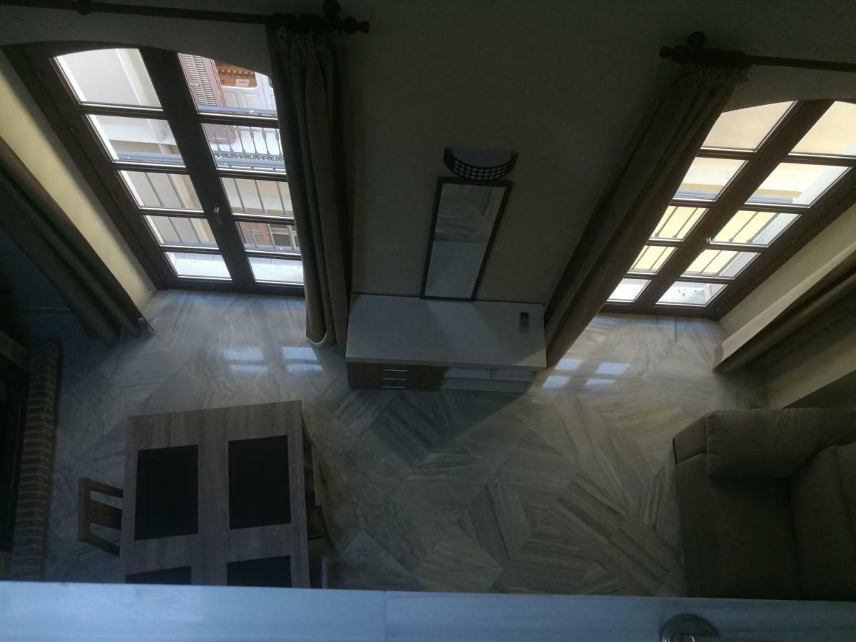 מאלגה Apartamentos Edificio Vicente מראה חיצוני תמונה