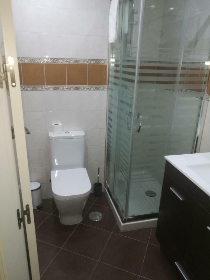 מאלגה Apartamentos Edificio Vicente מראה חיצוני תמונה