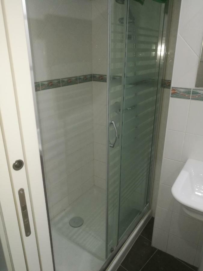 מאלגה Apartamentos Edificio Vicente מראה חיצוני תמונה